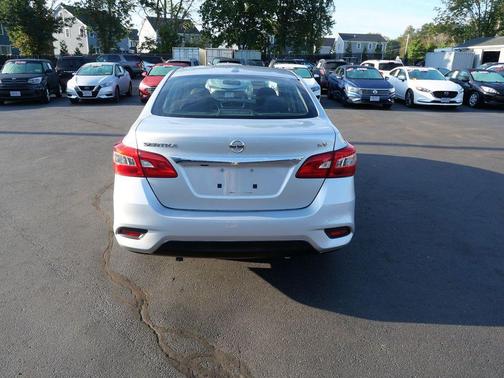 2018 Nissan Sentra SV