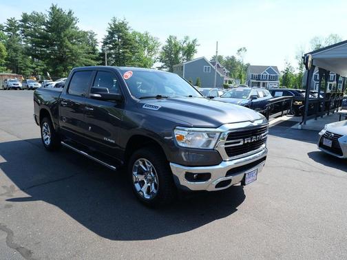 Granite Crystal Metallic Clearcoat 2020 RAM 1500 Big Horn/Lone Star