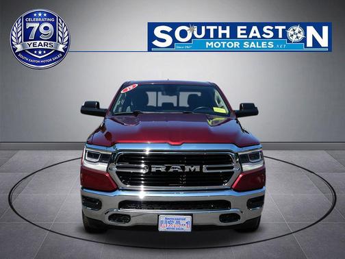 Delmonico Red Pearlcoat 2019 RAM 1500 Big Horn