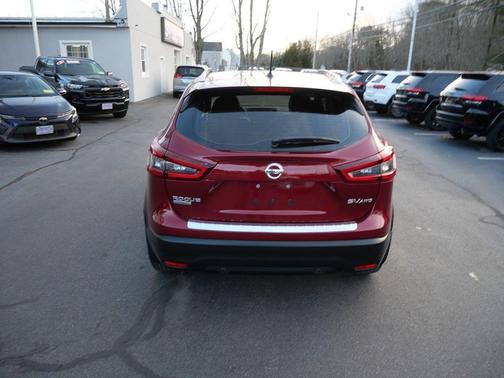 2020 Nissan Rogue Sport SV