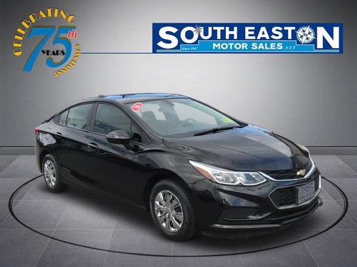 Photo 2 of 30 of 2016 Chevrolet Cruze LS Automatic