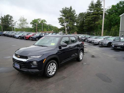 Midnight Blue Metallic 2021 Chevrolet Trailblazer LS