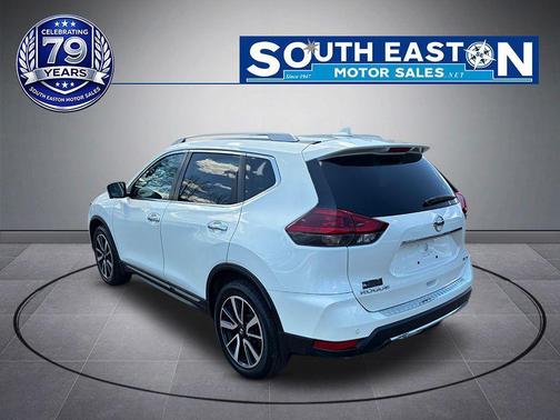 Pearl White Tricoat 2020 Nissan Rogue SL