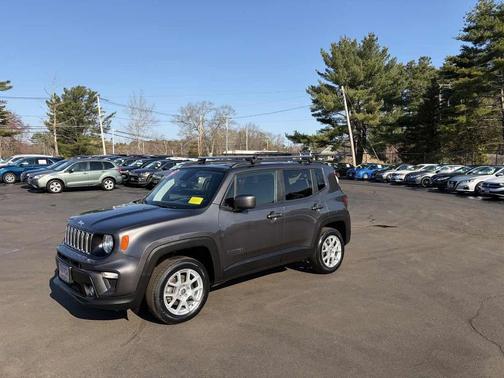 Granite Crystal Metallic Clearcoat 2020 Jeep Renegade Latitude