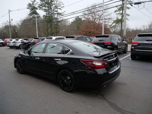 2017 Nissan Altima 2.5 SR