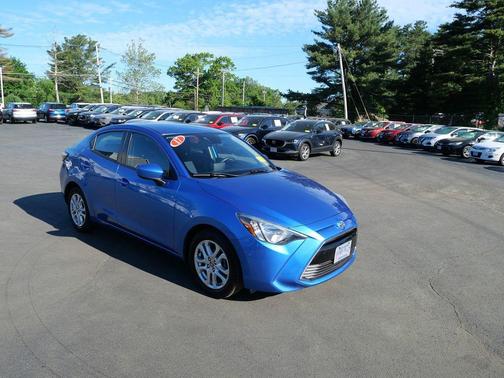 Blue 2017 Toyota Yaris iA Base