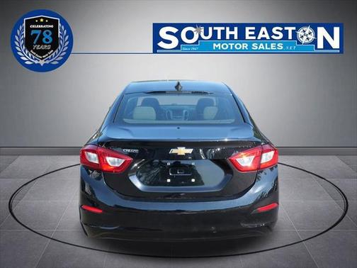 2018 Chevrolet Cruze LS