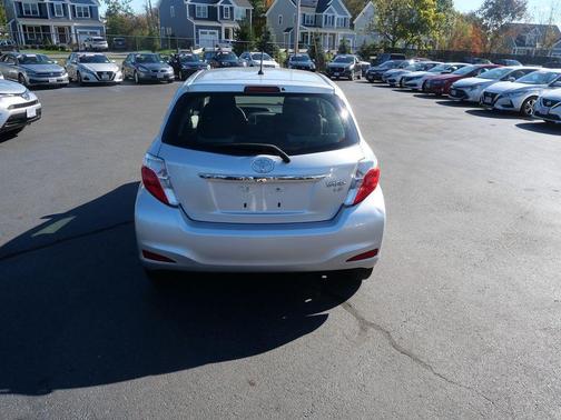 2014 Toyota Yaris L