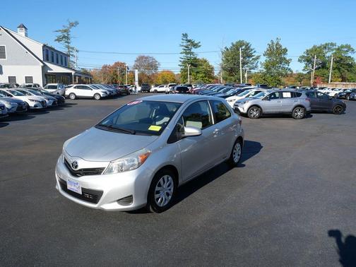 2014 Toyota Yaris L