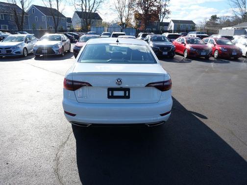 2019 Volkswagen Jetta 1.4T R-Line