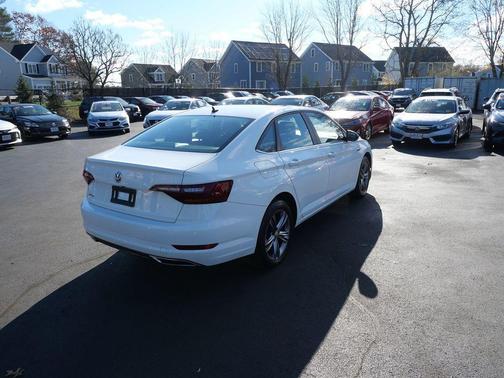 2019 Volkswagen Jetta 1.4T R-Line