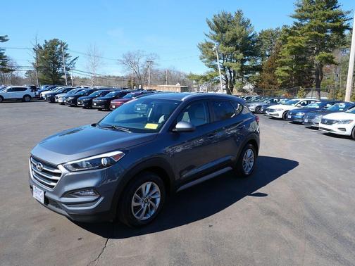 2017 Hyundai TUCSON SE