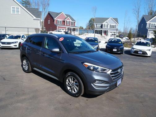 2017 Hyundai TUCSON SE