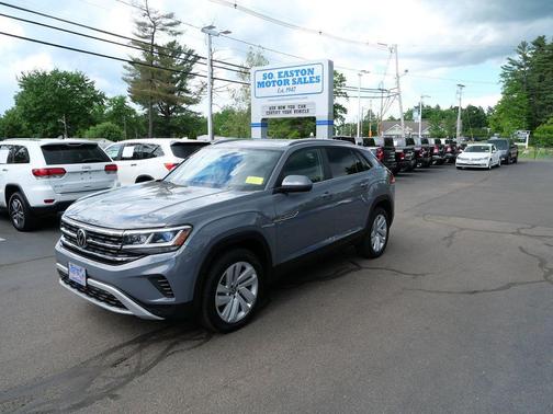 Gray 2022 Volkswagen Atlas Cross Sport 3.6L V6 SE w/Technology