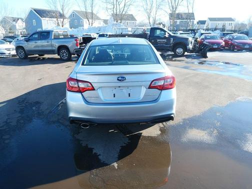 2018 Subaru Legacy Premium