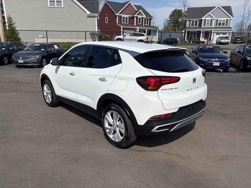 Summit White 2024 Buick Encore GX Preferred