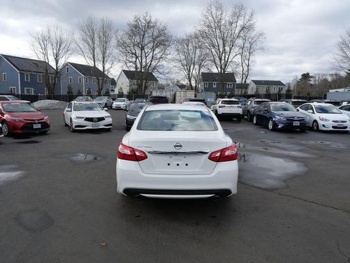 Glacier White 2017 Nissan Altima 2.5 S