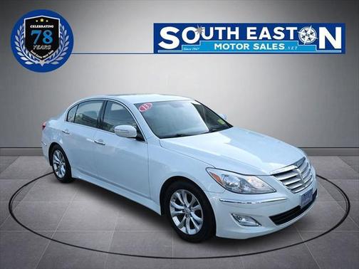 2013 Hyundai Genesis 3.8