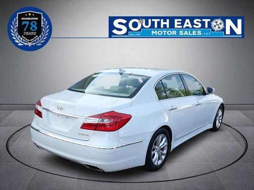 2013 Hyundai Genesis 3.8