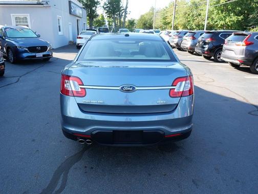 2010 Ford Taurus SEL