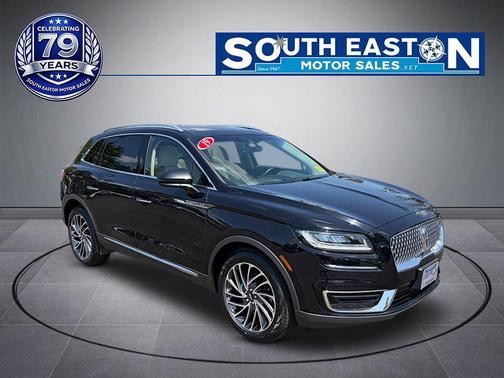 Infinite Black Metallic 2019 Lincoln Nautilus Reserve