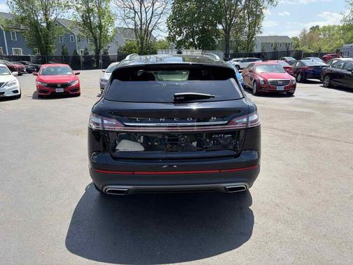 Infinite Black Metallic 2019 Lincoln Nautilus Reserve