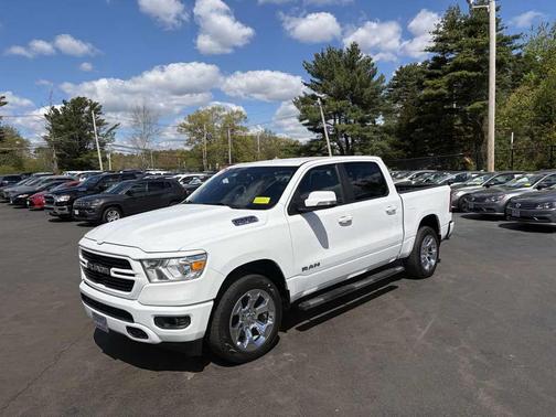 Bright White Clearcoat 2019 RAM 1500 Big Horn