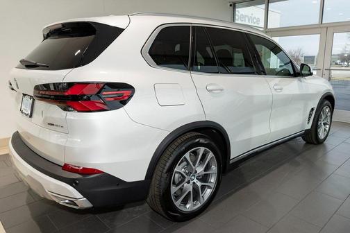 2026 BMW X5 PHEV xDrive50e
