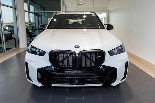 2026 BMW X5 M60i