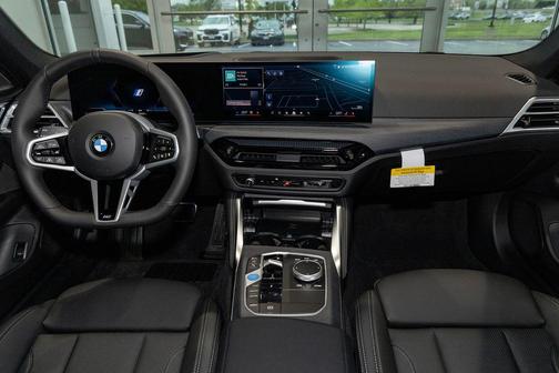 Portimao Blue Metallic 2026 BMW i4 Gran Coupe xDrive40