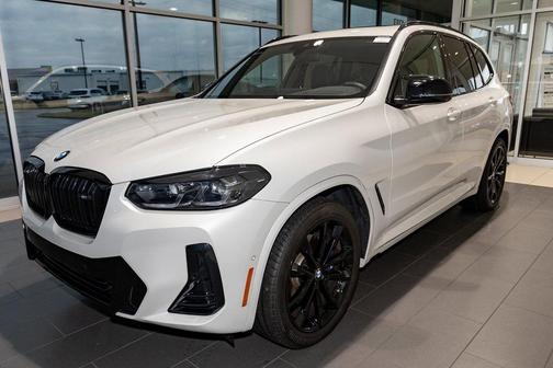 2024 BMW X3 M40i