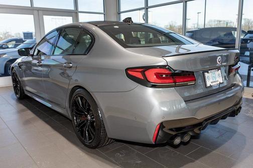 2023 BMW M5 Base