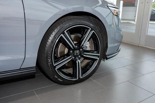 Urban Gray Pearl 2023 Honda Accord Hybrid Sport