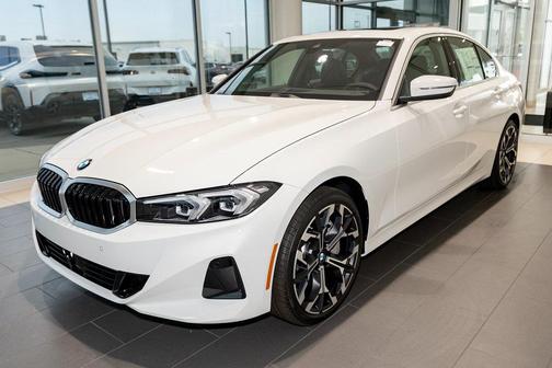 2025 BMW 330 xDrive