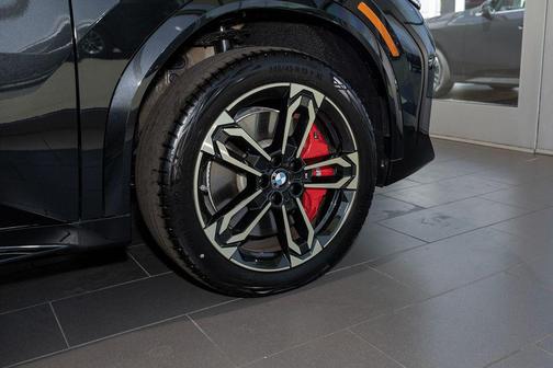 Black Sapphire Metallic 2026 BMW X2 xDrive28i