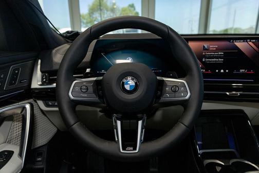 Black Sapphire Metallic 2026 BMW X2 xDrive28i