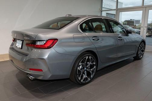 2025 BMW 330 i xDrive