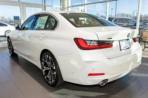 2026 BMW 330 xDrive NA