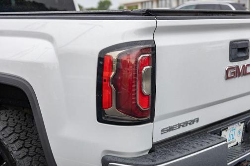Summit White 2016 GMC Sierra 1500 SLT