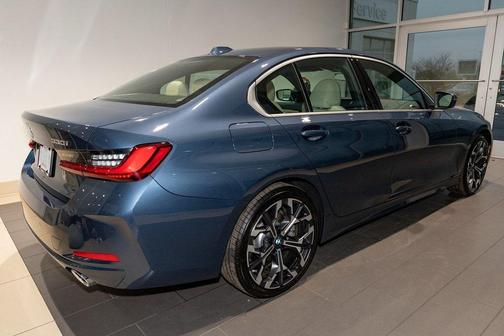 2026 BMW 330 xDrive NA