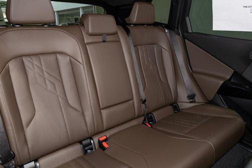 Mineral White Metallic 2026 BMW X3 30 xDrive