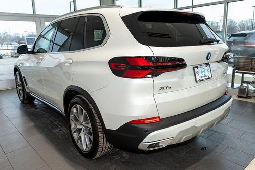 2026 BMW X5 PHEV xDrive50e