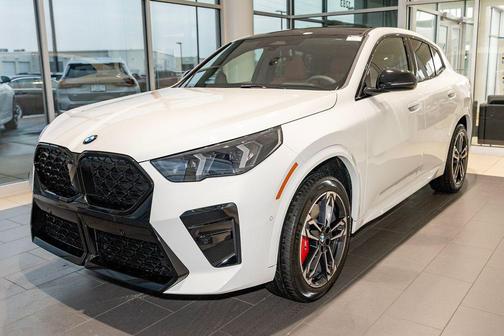 Alpine White 2026 BMW X2 xDrive28i