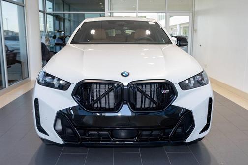 2026 BMW X6 M60i