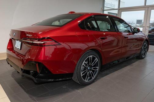 2025 BMW 530 xDrive