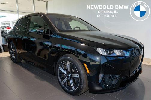 Black Sapphire Metallic 2026 BMW iX xDrive60