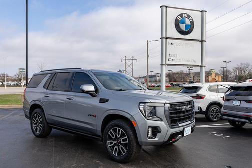2024 GMC Yukon 4WD AT4