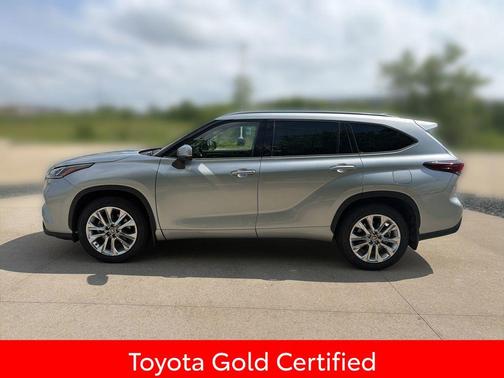 Celestial Silver Metallic 2024 Toyota Highlander Limited