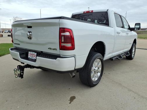 Bright White Clearcoat 2024 RAM 2500 Laramie Crew Cab 4x4 6'4' Box