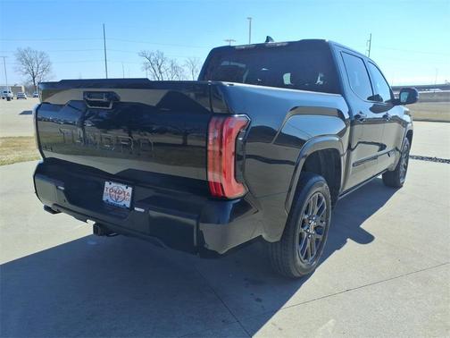 2023 Toyota Tundra Platinum